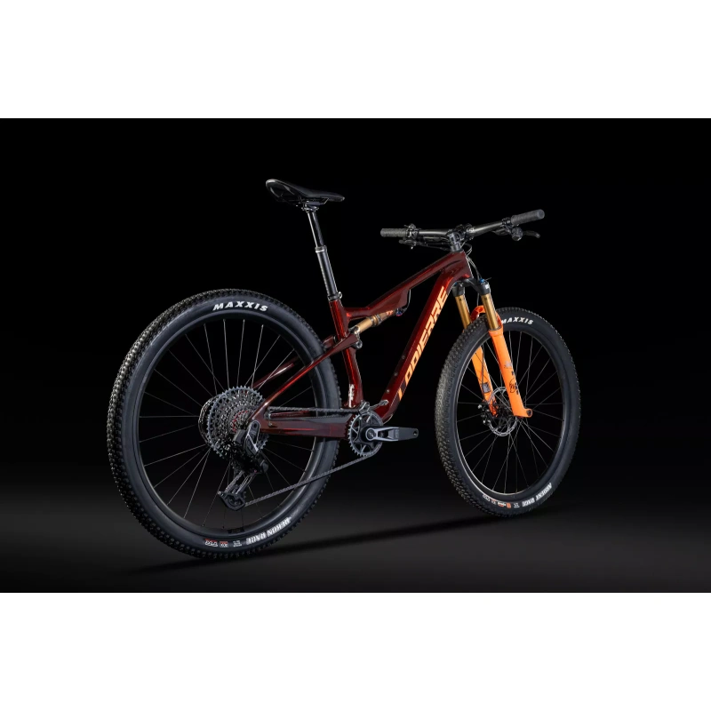 XRM 10.9 - Translucent Carmin - Lapierre MY25 - LRHTA430 - Studio (2).webp