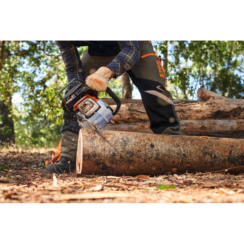 94039_making_firewood_hq_p_2022-03_0012_global_2.jpg